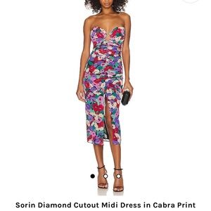 Maxi strapless dress